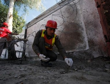 Έκρηξη με τουλάχιστον 10 νεκρούς στο Πακιστάν- Στόχος ο αντιπρόεδρος της Γερουσίας (φωτό)